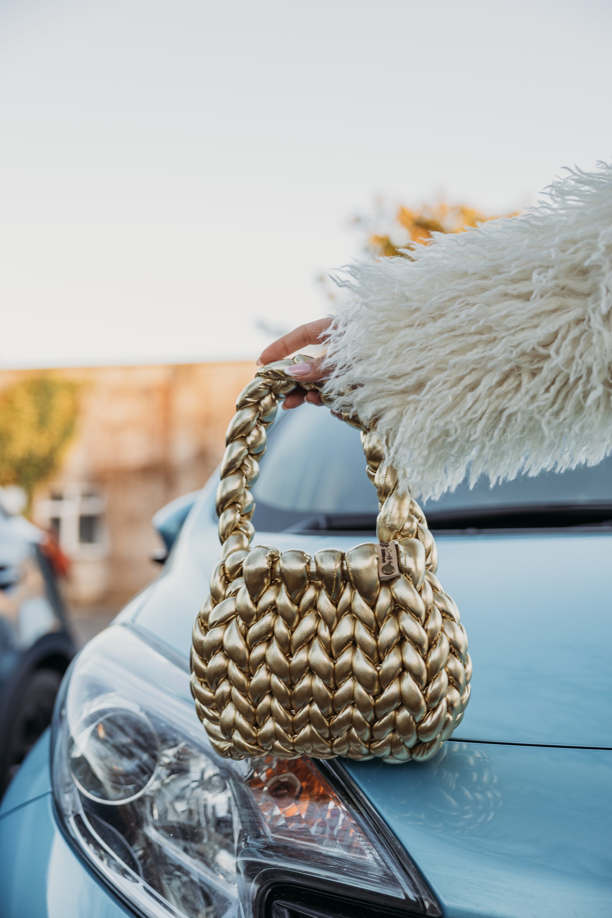 velvet handbag, chunky velvet bag, statement handbag, designer velvet bag, luxury soft bag, handmade velvet bag, unique fashion bag, trendy soft bag, machine washable handbag, elegant evening bag, soft chunky velvet handbag for everyday wear, handmade statement bag with a long handle, luxury machine washable bag for special occasions, unique velvet crossbody bag for women, fashion-forward plush bag with scarf