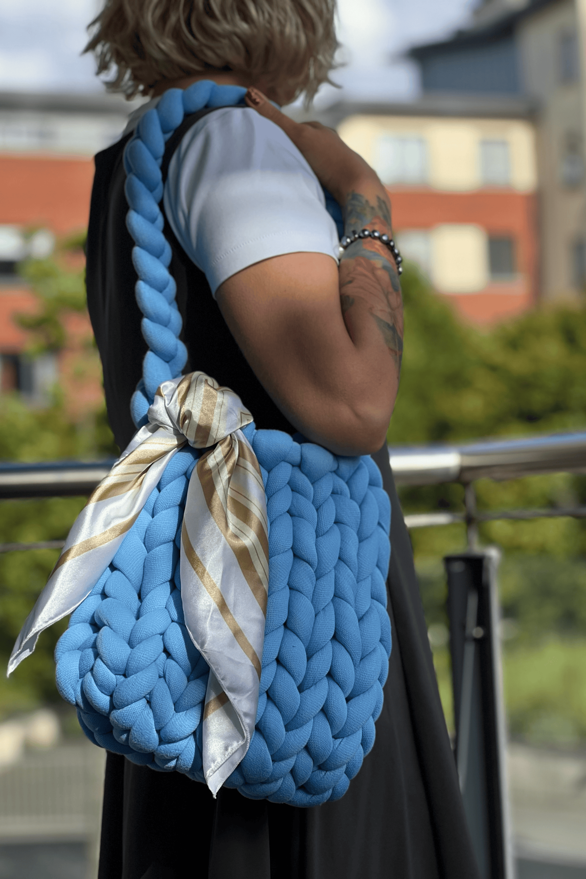 velvet handbag, chunky velvet bag, statement handbag, designer velvet bag, luxury soft bag, handmade velvet bag, unique fashion bag, trendy soft bag, machine washable handbag, elegant evening bag, soft chunky velvet handbag for everyday wear, handmade statement bag with a long handle, luxury machine washable bag for special occasions, unique velvet crossbody bag for women, fashion-forward plush bag with scarf