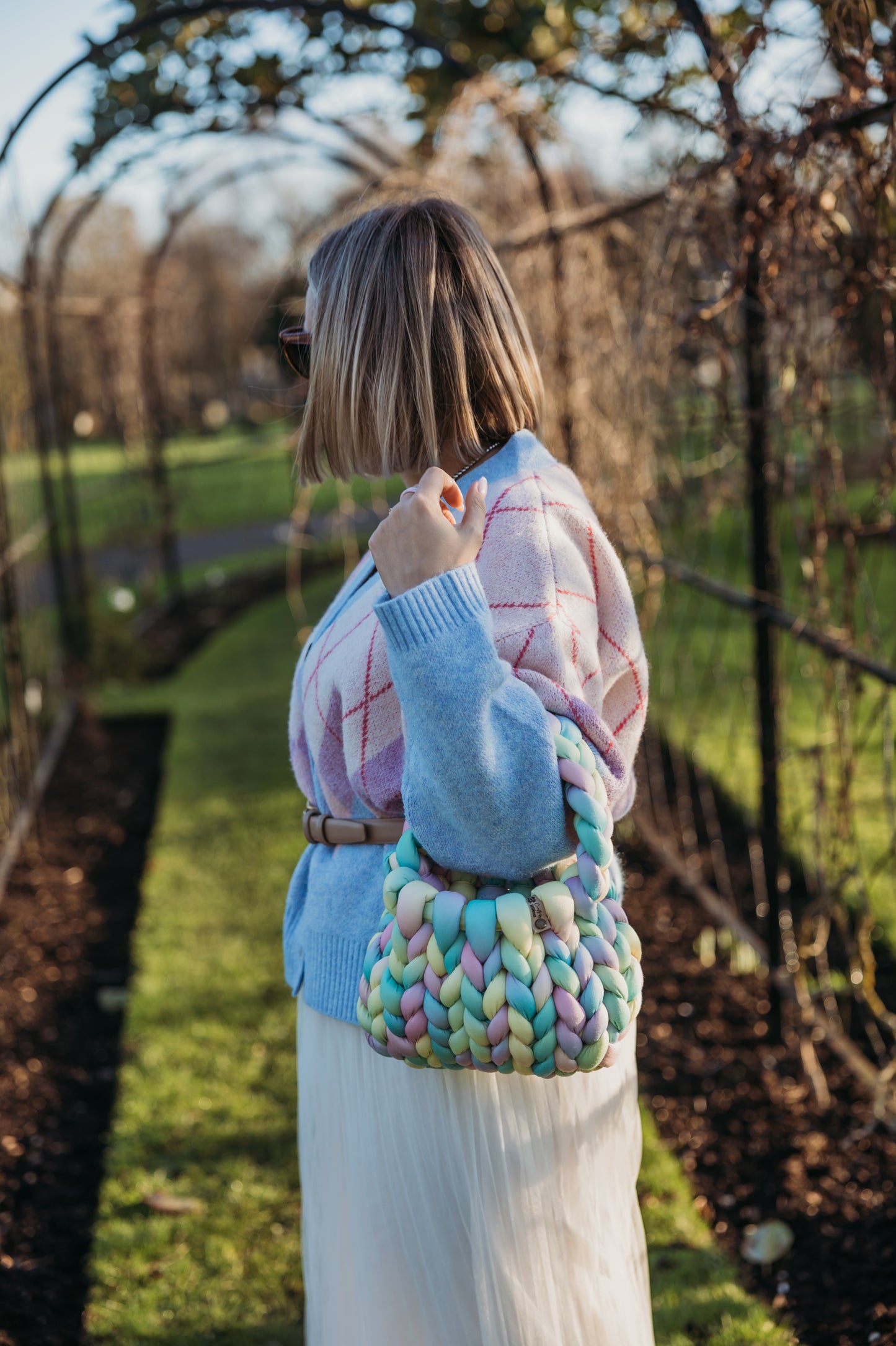 velvet handbag, chunky velvet bag, statement handbag, designer velvet bag, luxury soft bag, handmade velvet bag, unique fashion bag, trendy soft bag, machine washable handbag, elegant evening bag, soft chunky velvet handbag for everyday wear, handmade statement bag with a long handle, luxury machine washable bag for special occasions, unique velvet crossbody bag for women, fashion-forward plush bag with scarf