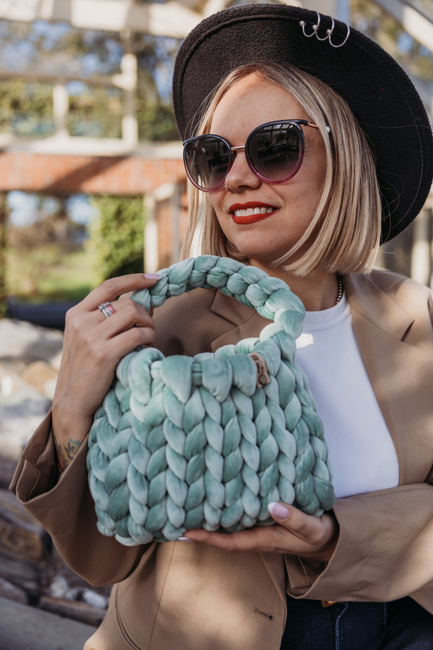 velvet handbag, chunky velvet bag, statement handbag, designer velvet bag, luxury soft bag, handmade velvet bag, unique fashion bag, trendy soft bag, machine washable handbag, elegant evening bag, soft chunky velvet handbag for everyday wear, handmade statement bag with a long handle, luxury machine washable bag for special occasions, unique velvet crossbody bag for women, fashion-forward plush bag with scarf