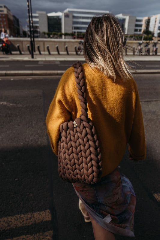 velvet handbag, chunky velvet bag, statement handbag, designer velvet bag, luxury soft bag, handmade velvet bag, unique fashion bag, trendy soft bag, machine washable handbag, elegant evening bag, soft chunky velvet handbag for everyday wear, handmade statement bag with a long handle, luxury machine washable bag for special occasions, unique velvet crossbody bag for women, fashion-forward plush bag with scarf