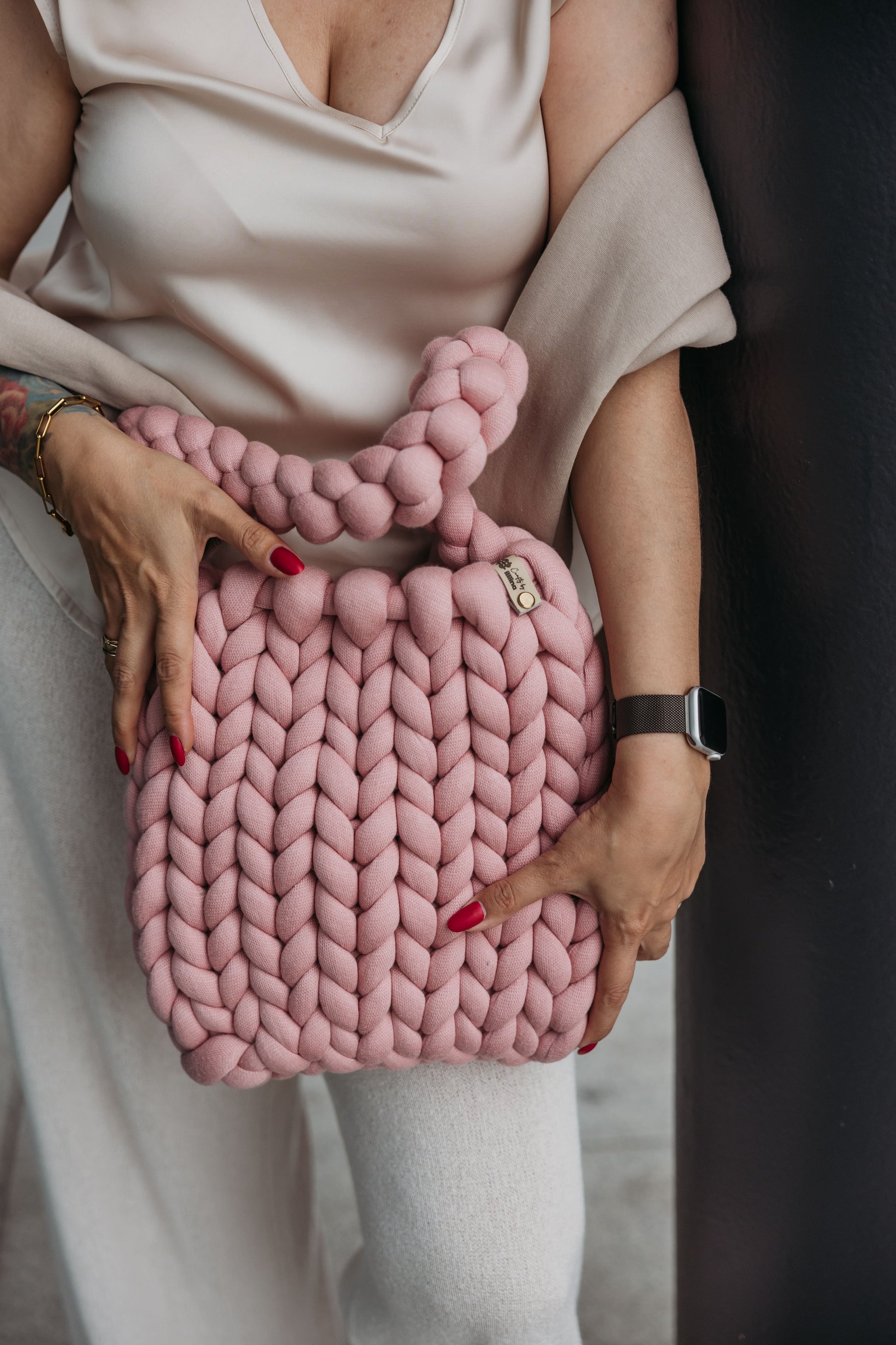 velvet handbag, chunky velvet bag, statement handbag, designer velvet bag, luxury soft bag, handmade velvet bag, unique fashion bag, trendy soft bag, machine washable handbag, elegant evening bag, soft chunky velvet handbag for everyday wear, handmade statement bag with a long handle, luxury machine washable bag for special occasions, unique velvet crossbody bag for women, fashion-forward plush bag with scarf