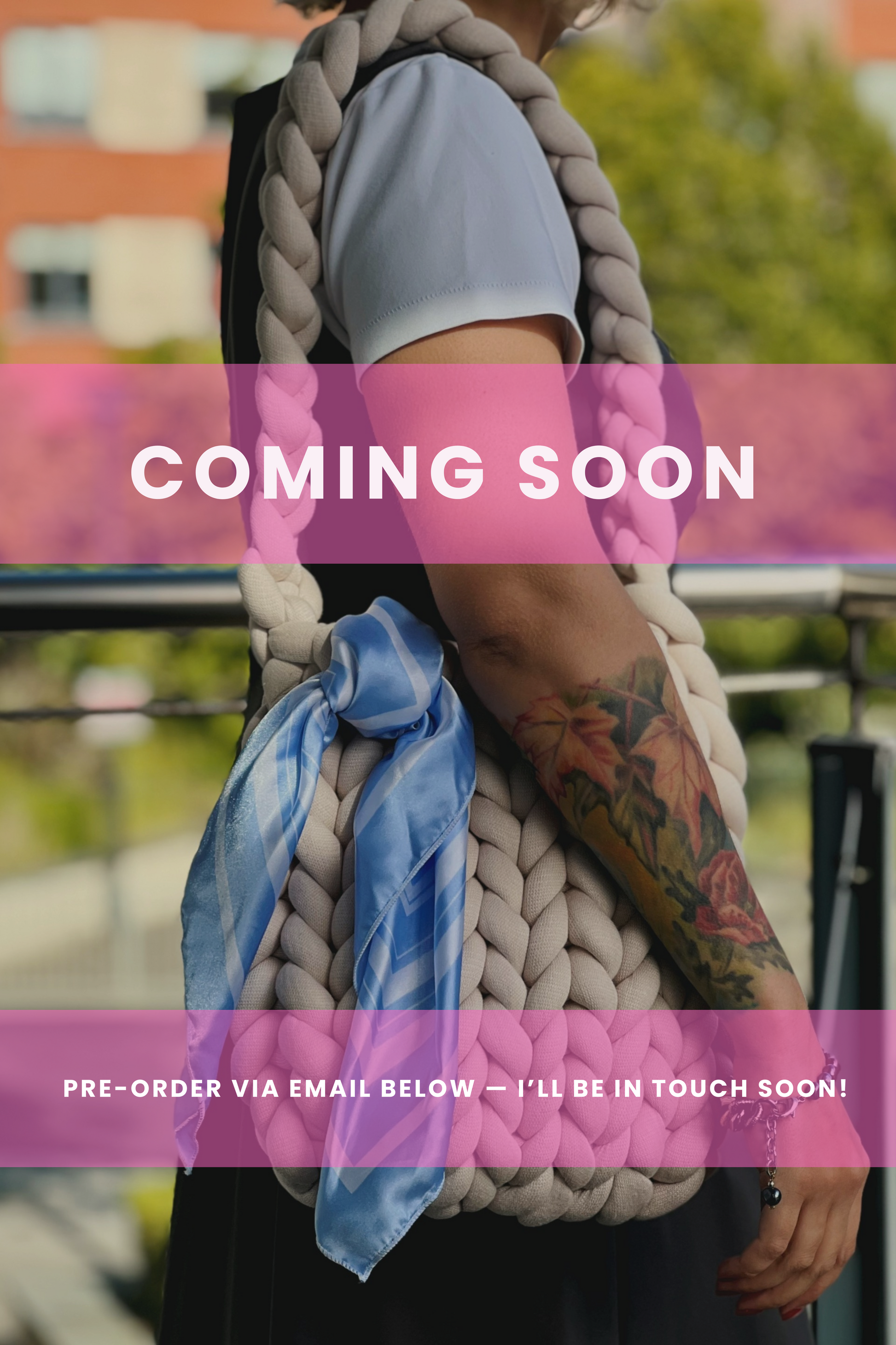 velvet handbag, chunky velvet bag, statement handbag, designer velvet bag, luxury soft bag, handmade velvet bag, unique fashion bag, trendy soft bag, machine washable handbag, elegant evening bag, soft chunky velvet handbag for everyday wear, handmade statement bag with a long handle, luxury machine washable bag for special occasions, unique velvet crossbody bag for women, fashion-forward plush bag with scarf