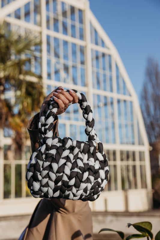 velvet handbag, chunky velvet bag, statement handbag, designer velvet bag, luxury soft bag, handmade velvet bag, unique fashion bag, trendy soft bag, machine washable handbag, elegant evening bag, soft chunky velvet handbag for everyday wear, handmade statement bag with a long handle, luxury machine washable bag for special occasions, unique velvet crossbody bag for women, fashion-forward plush bag with scarf