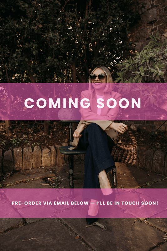 velvet handbag, chunky velvet bag, statement handbag, designer velvet bag, luxury soft bag, handmade velvet bag, unique fashion bag, trendy soft bag, machine washable handbag, elegant evening bag, soft chunky velvet handbag for everyday wear, handmade statement bag with a long handle, luxury machine washable bag for special occasions, unique velvet crossbody bag for women, fashion-forward plush bag with scarf